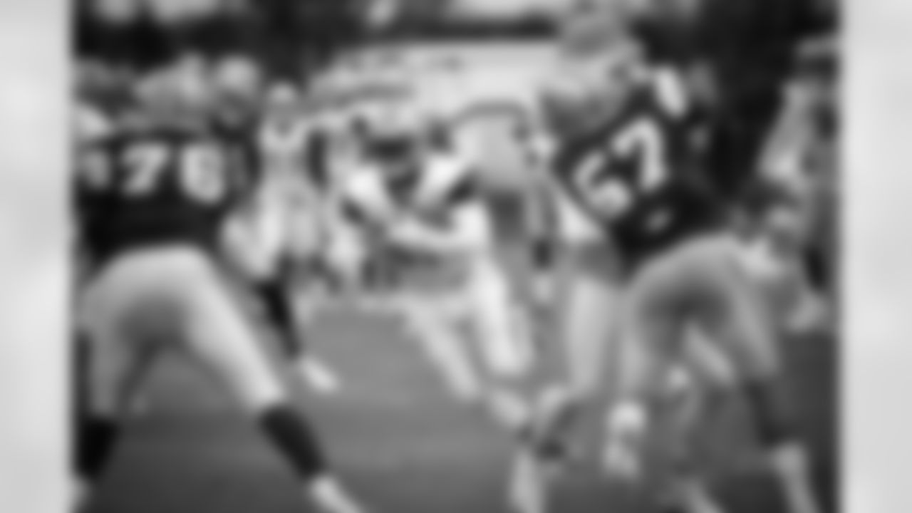 20161109_practce_selects_jj0172.jpg