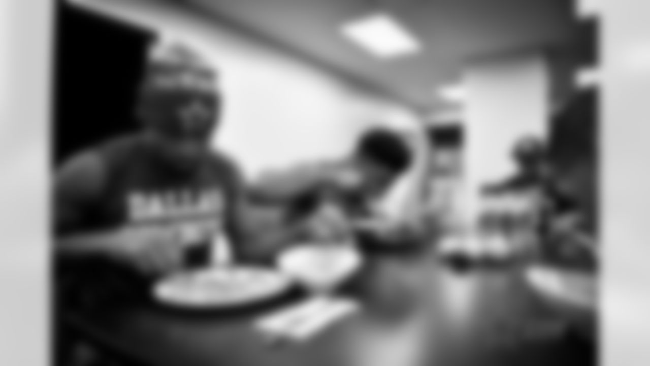 20161118_beasleys_hotsauce_all_jj3320.jpg