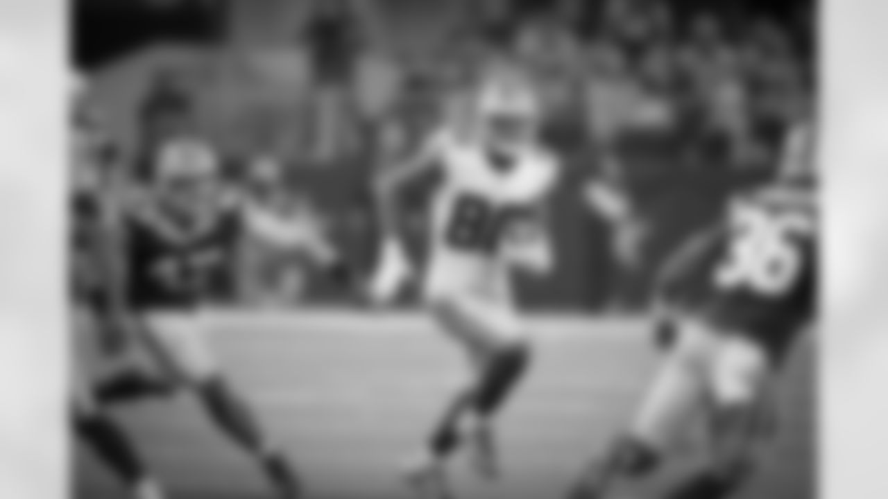 2010115_gb_dal_quickies224ss.jpg