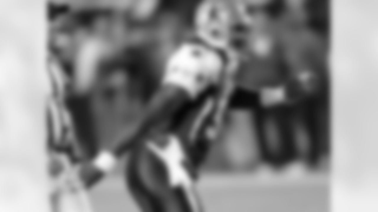 2010 - Ware was named to his 4th consecutive Pro Bowl as a starter after leading the team with 11.0 sacks, a career-high 45 pressures and five forced fumbles.