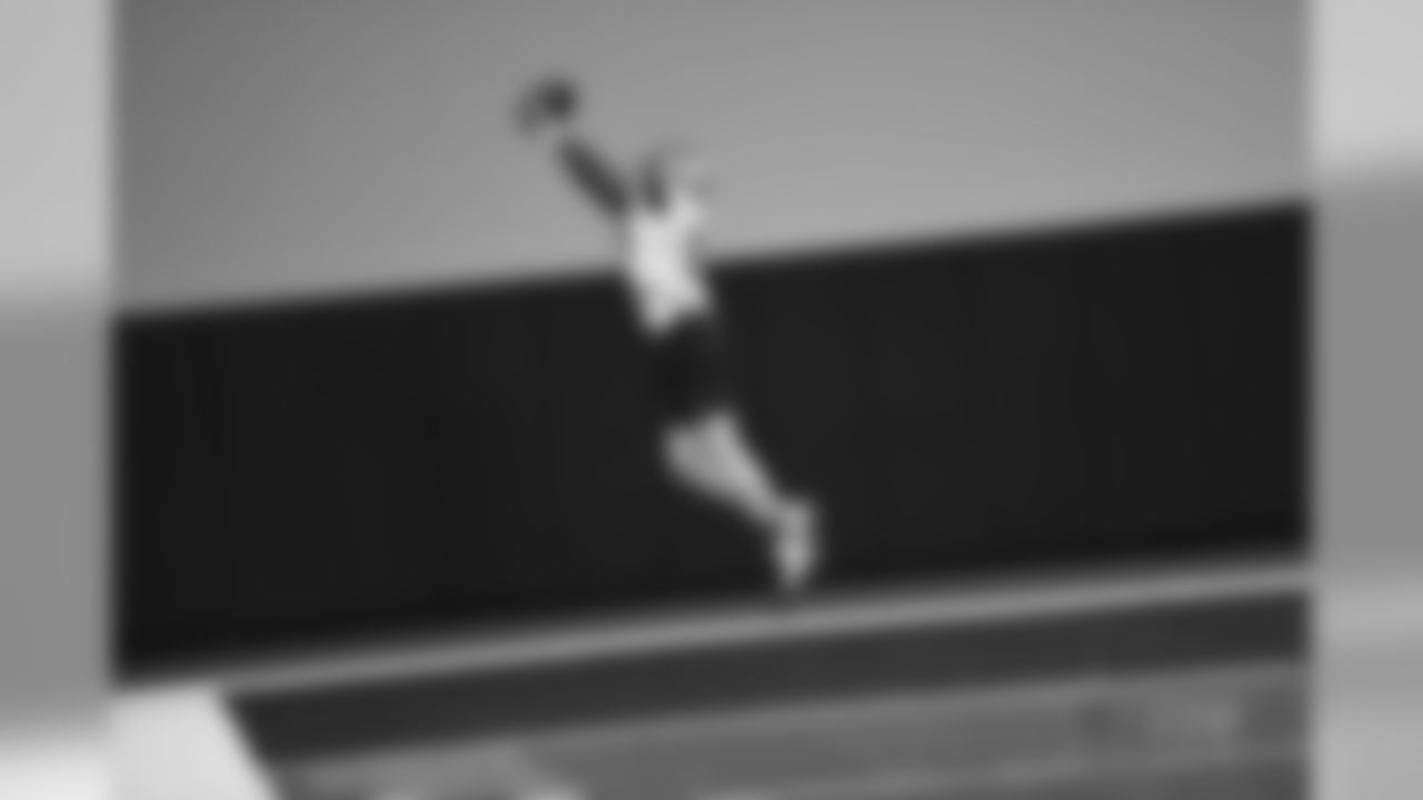 20161006_practice_selects_jj0494.jpg