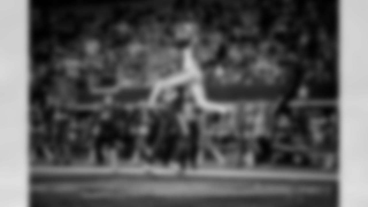 20171130_dez_bryant_selects_jj61622.jpg