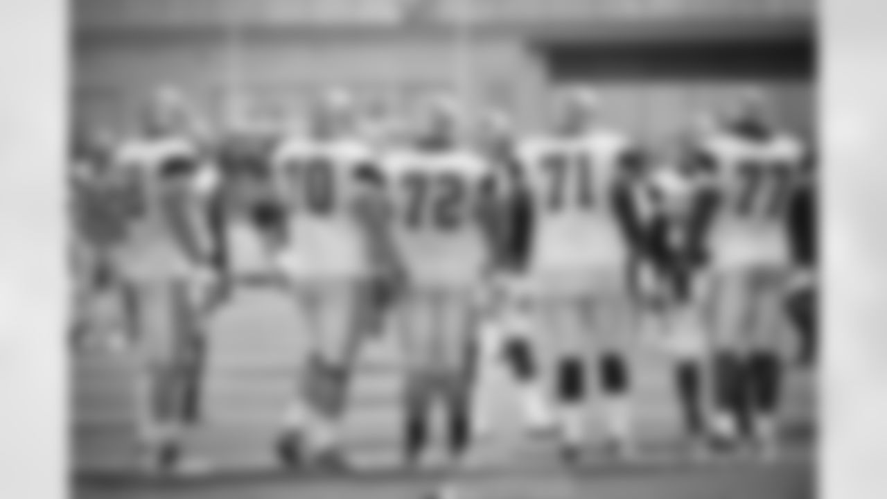 20160914_dal_september_14th_practice_jj1636.jpg