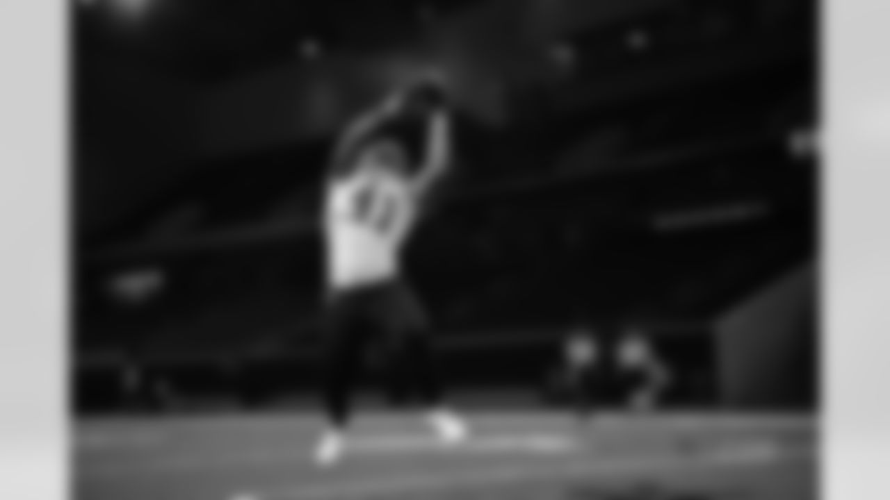 2016_september_8th_practice_jj0161.jpg