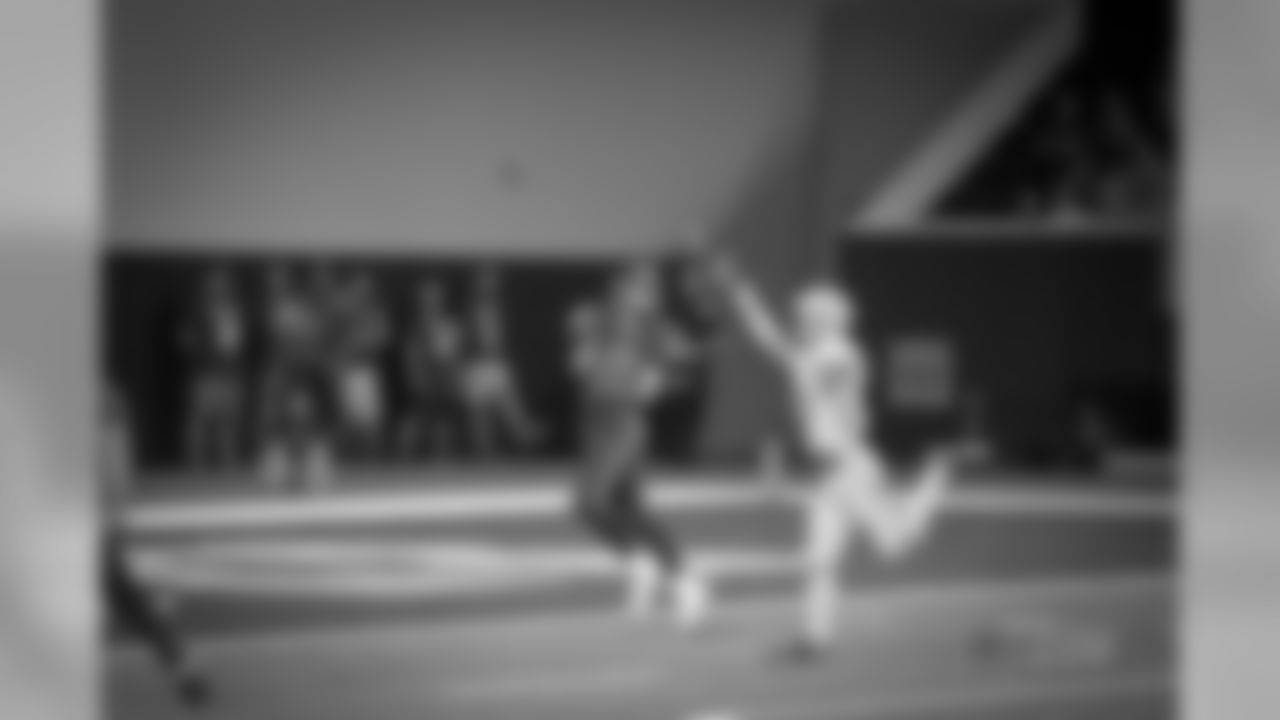 20160827_star_kickoff_quickies025.jpg