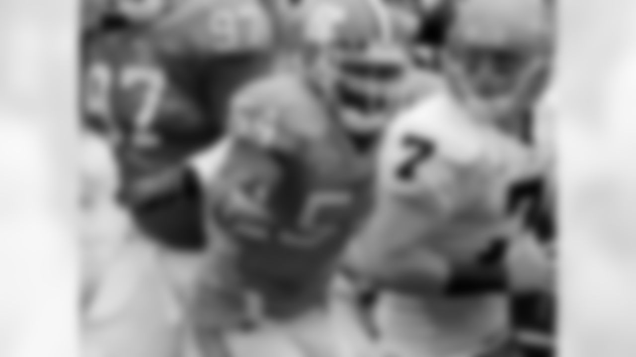 LB Bruce Carter during his days at North Carolina. Carter was drafted by the Cowboys in the second round (40th overall) in the 2011 draft.