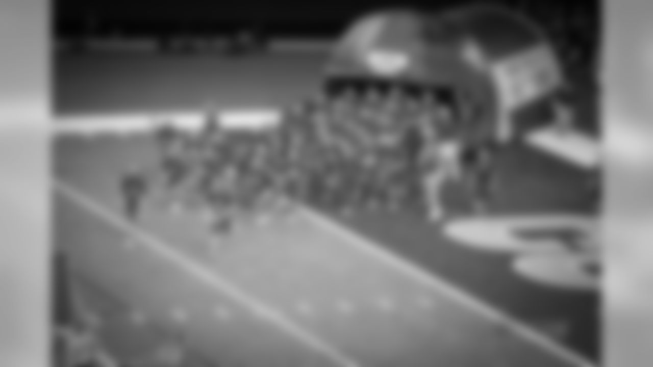 20160827_star_kickoff_quickies136.jpg
