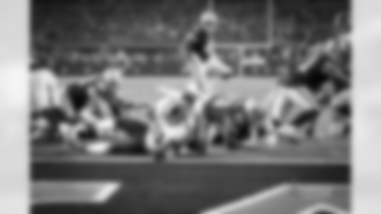 20161124_wsh_dal_quickies217_0.jpg