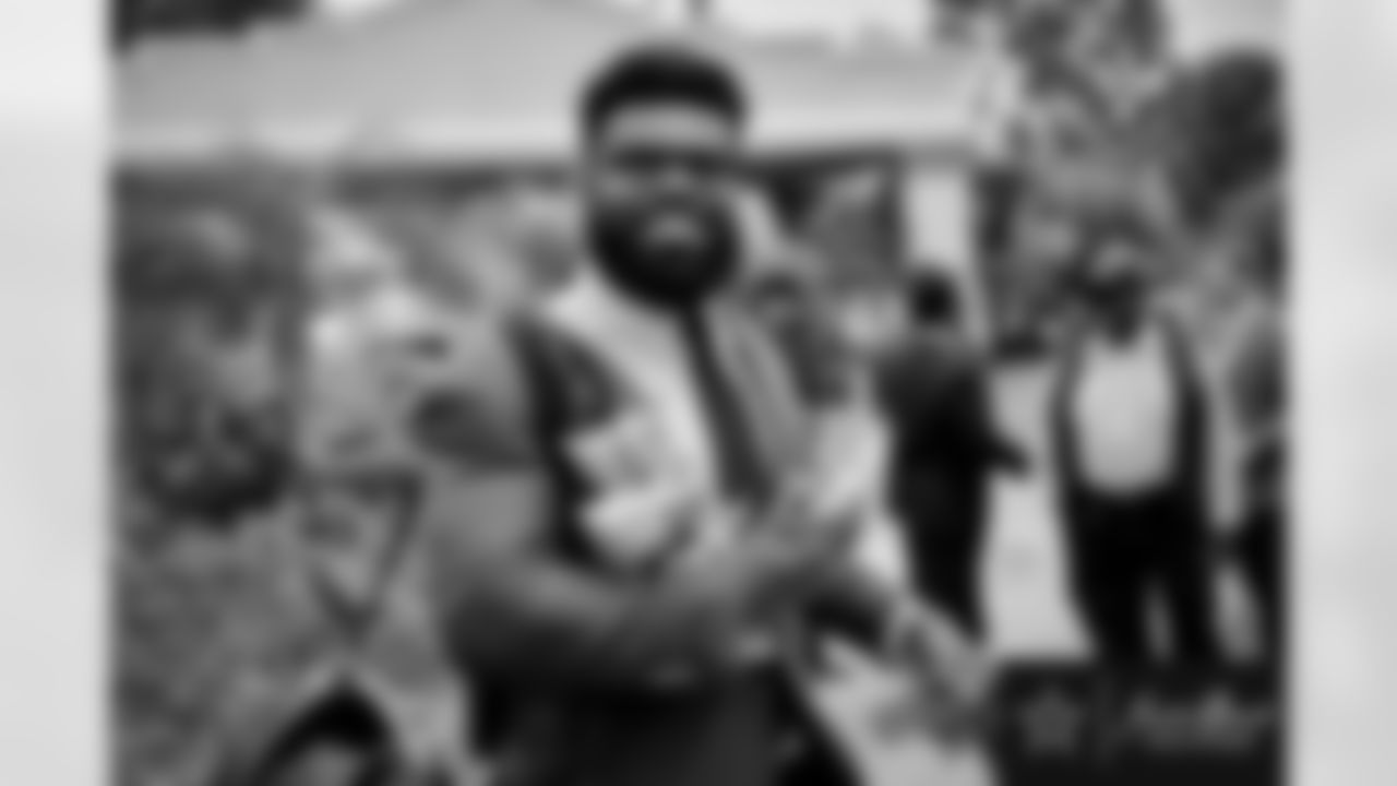 20170812_dal_ezekiel_elliott_selects_jj30051.jpg