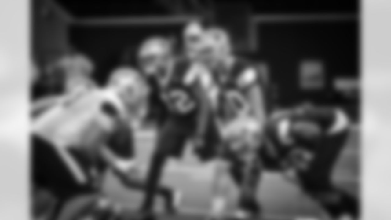 20160921_practice_barry_church_selects_jj0454.jpg