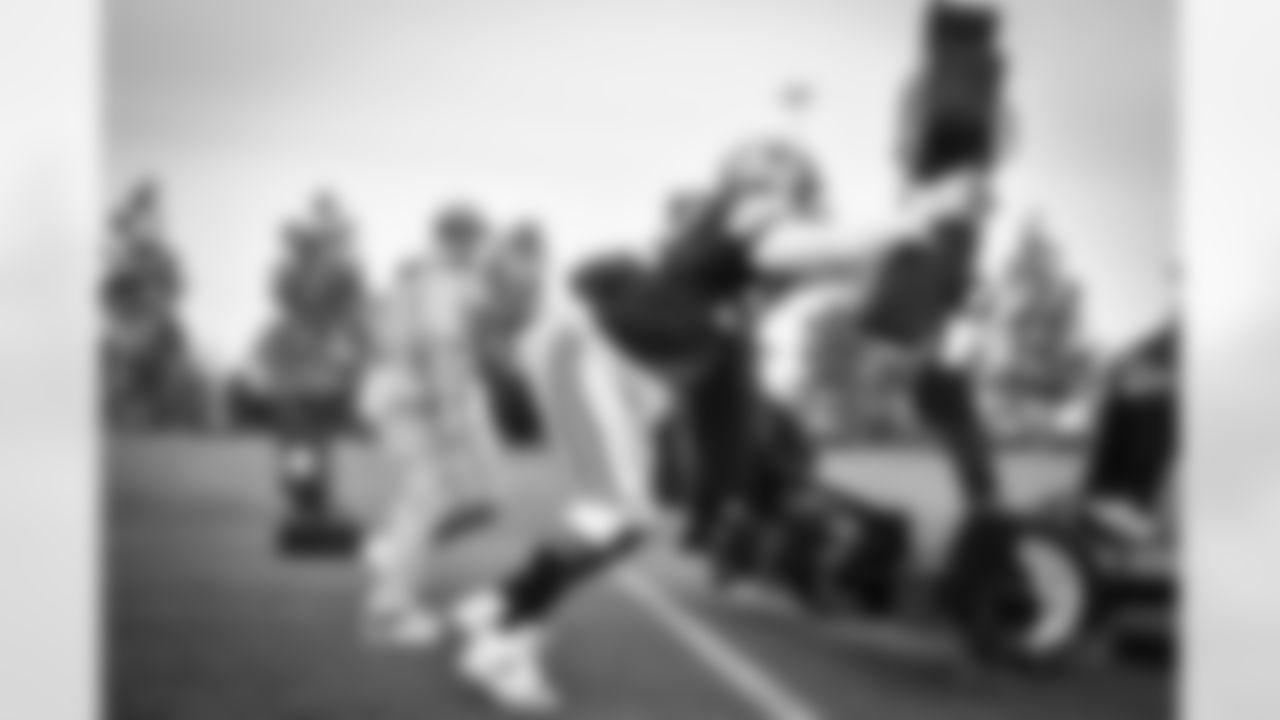 20161207_practice_selects_jj11123.jpg