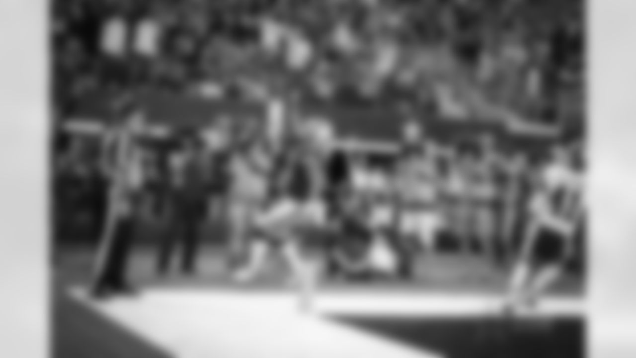 20161124_wsh_dal_quickies186_0.jpg