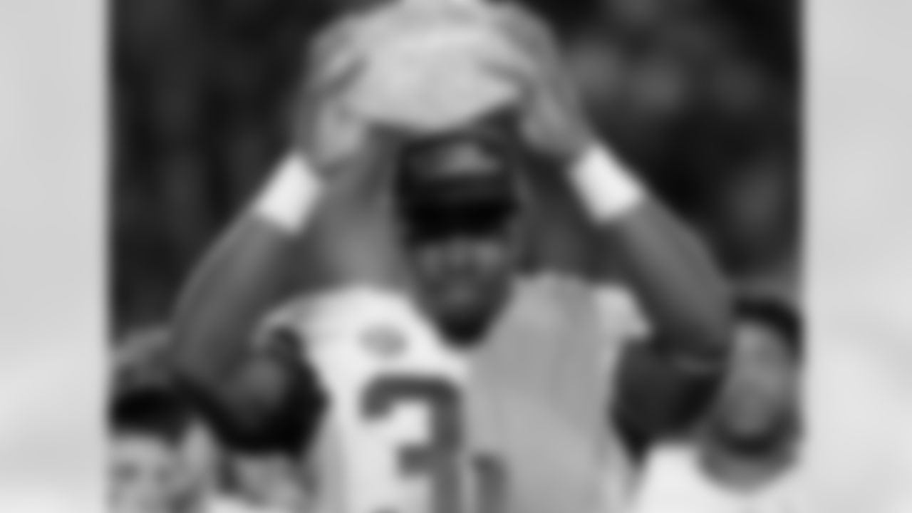C.J. Mosley - LB - Alabama