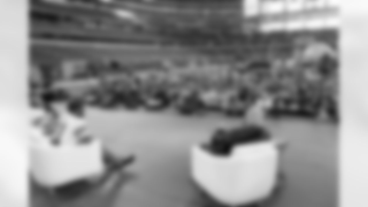 20160429_dal_draft_day_08.jpg