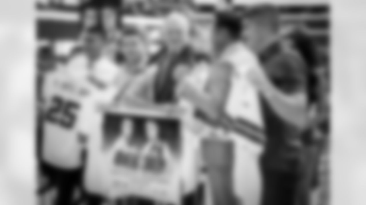 20160718_jersey_group03.jpg