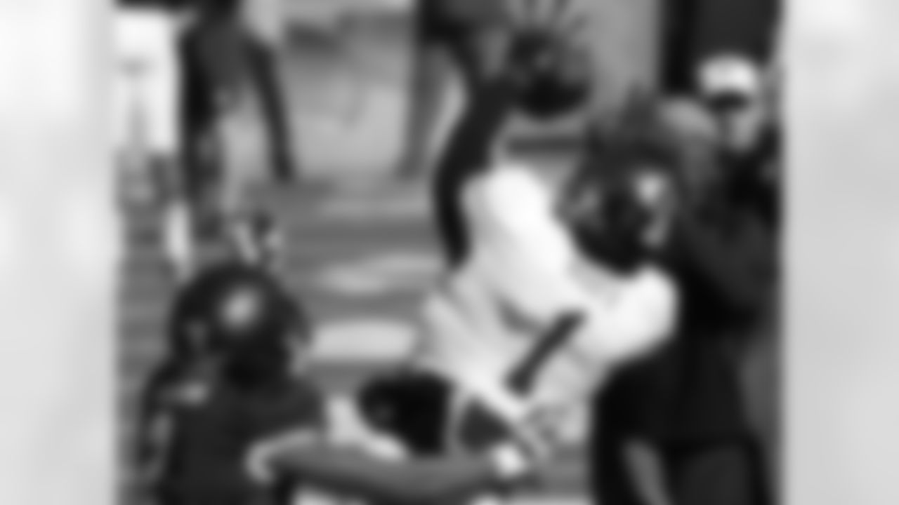 tempPhotogal_012114_7.jpg