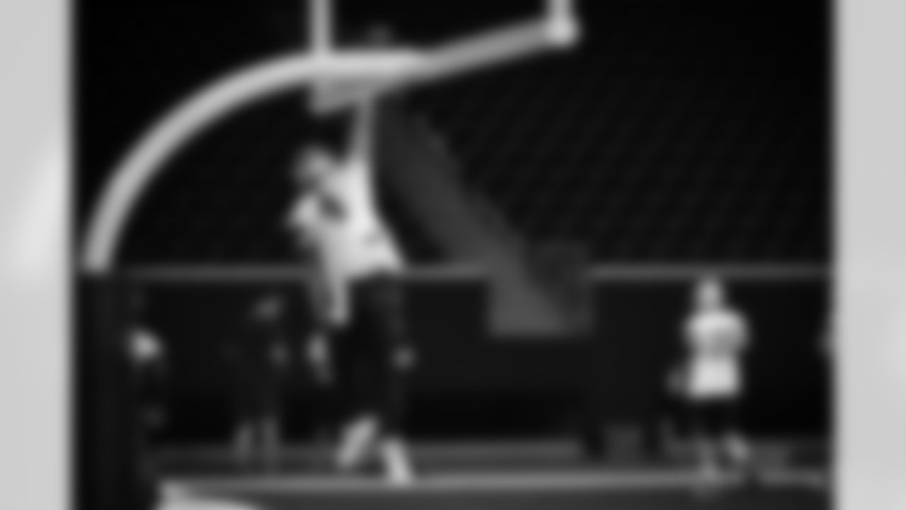 20161110_practice_selects_jj0343.jpg