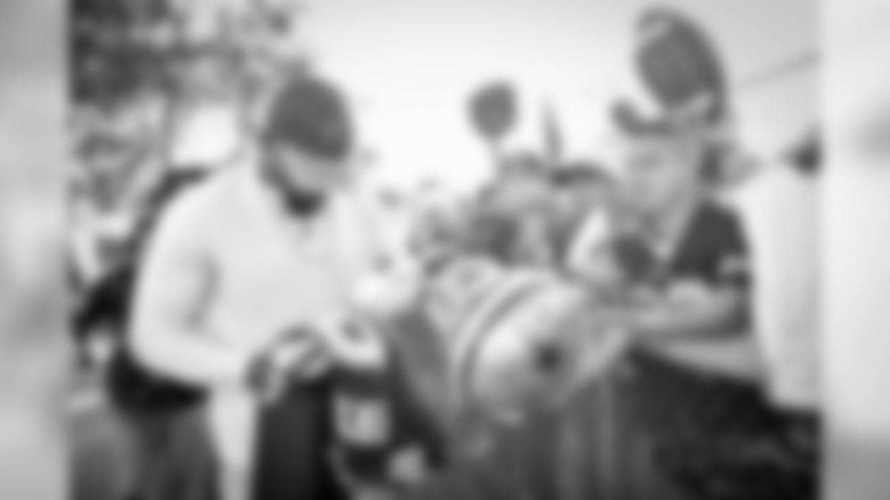 2016_camp_august_5th_afternoon_to_edit_jj4701.jpg