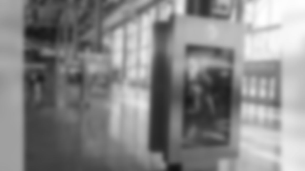 temp20140815_ATT_Platform_quickies02.jpg