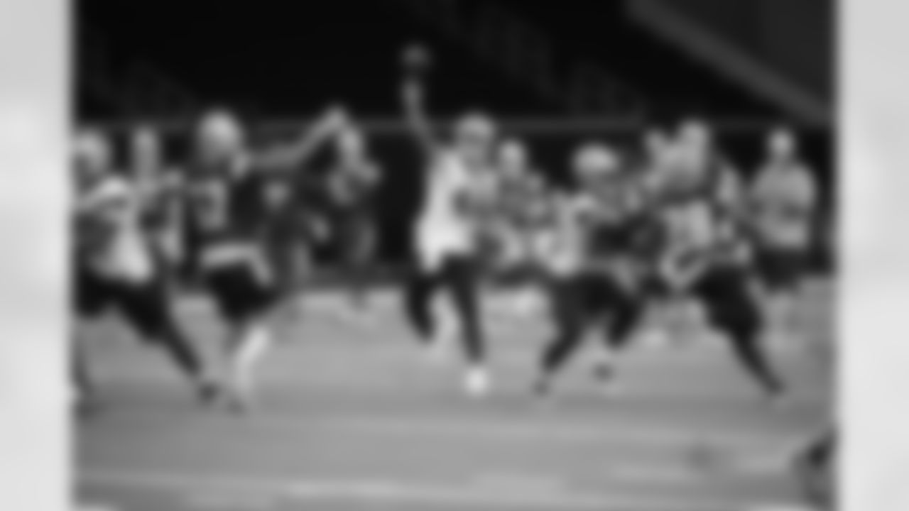 20161006_practice_selects_jj0515.jpg