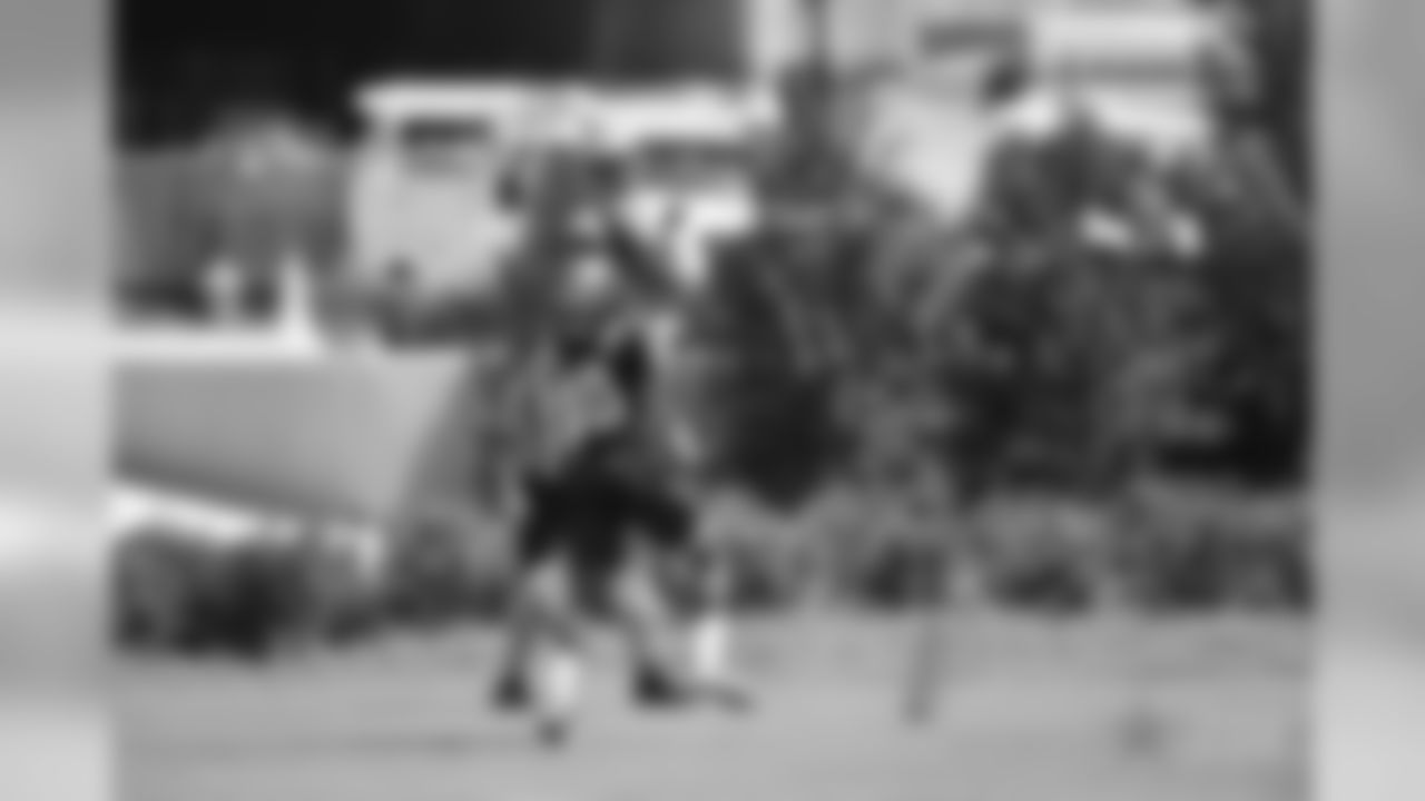 20170615_mini_camp_terrance_williams_selects_jj10794.jpg