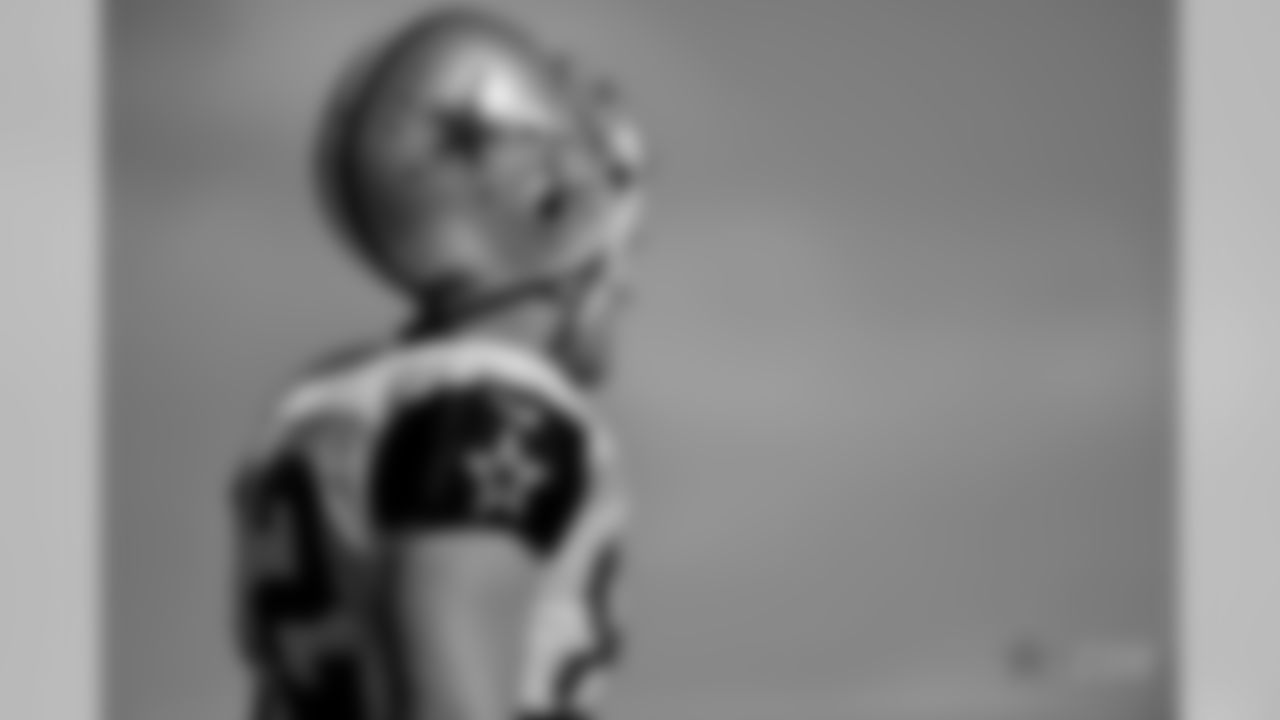 20170815_dal_jason_witten_selects_jj30907.jpg