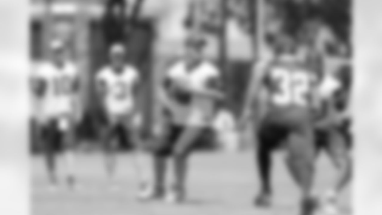 temp20140724_DAL_quickies40.jpg