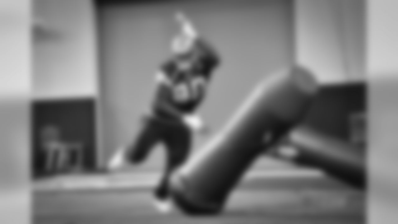 2017106_practice_selects_jj23655.jpg