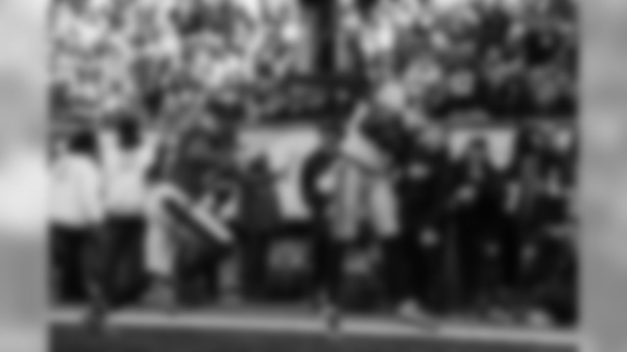 2017101_dal_terrance_williams_selects_jj22551.jpg