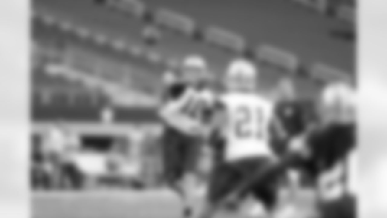 temp20140619_DAL_minicamp_quickies52.jpg
