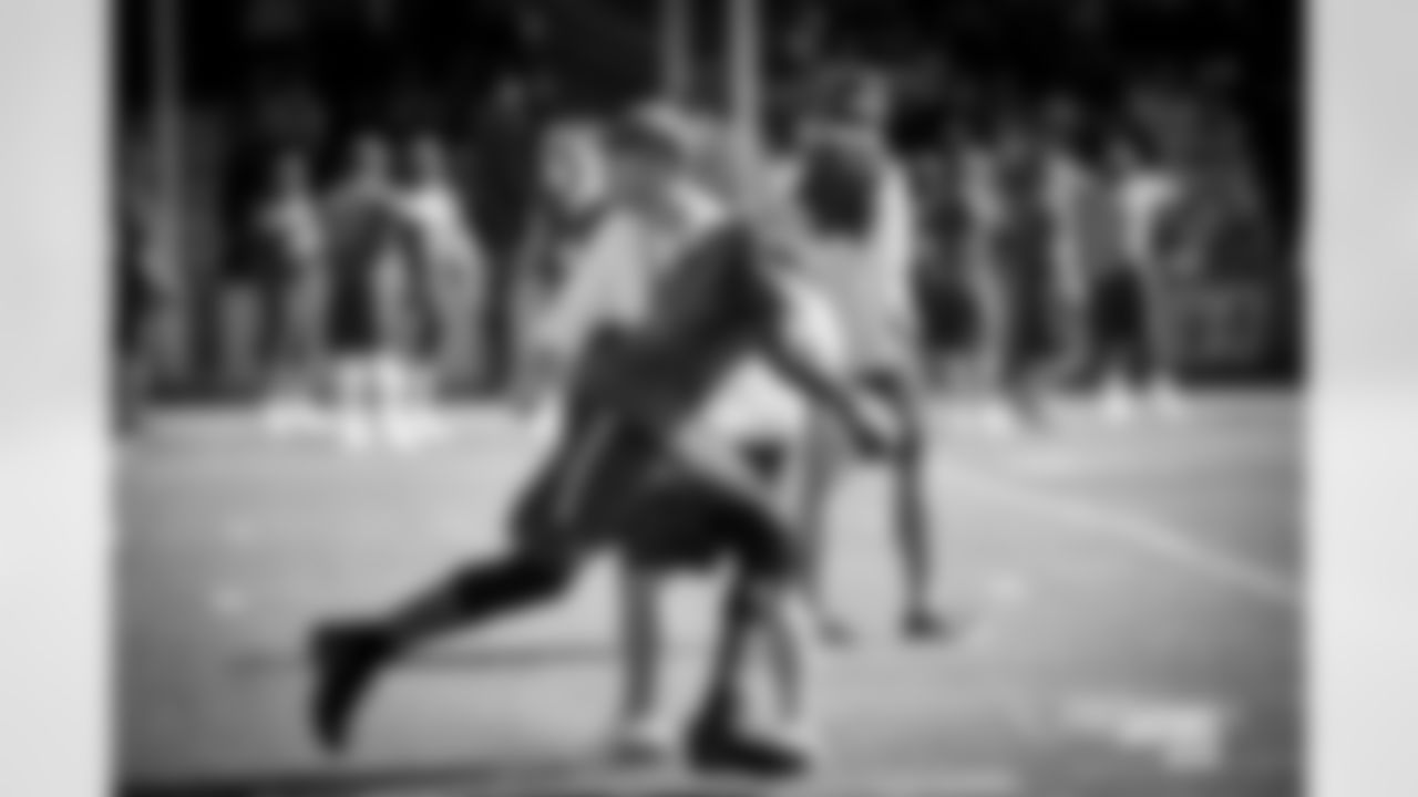 20170126_probowl_dez_bryant_kyle_selects_jj28629.jpg