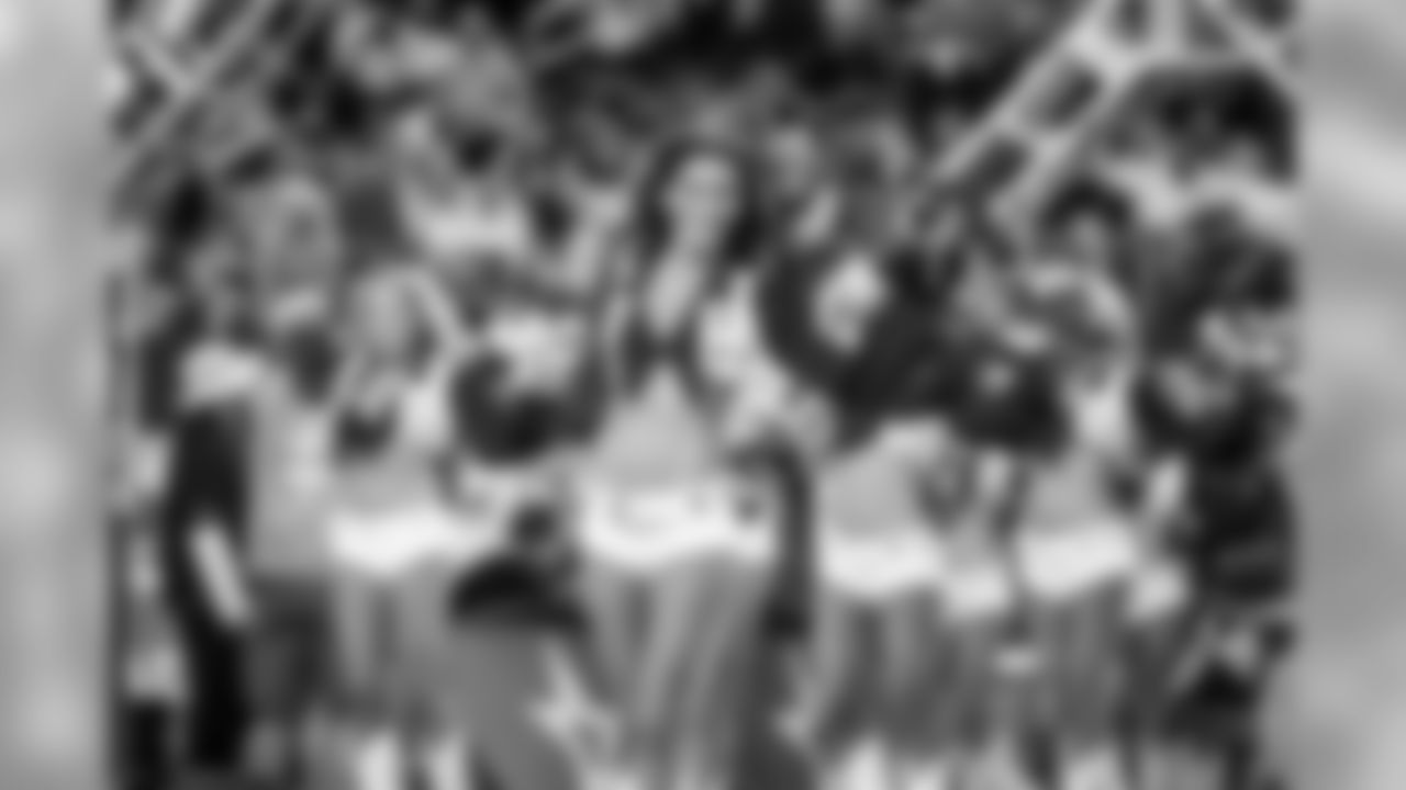 20171119_dal_cheer_-pk-219.jpg