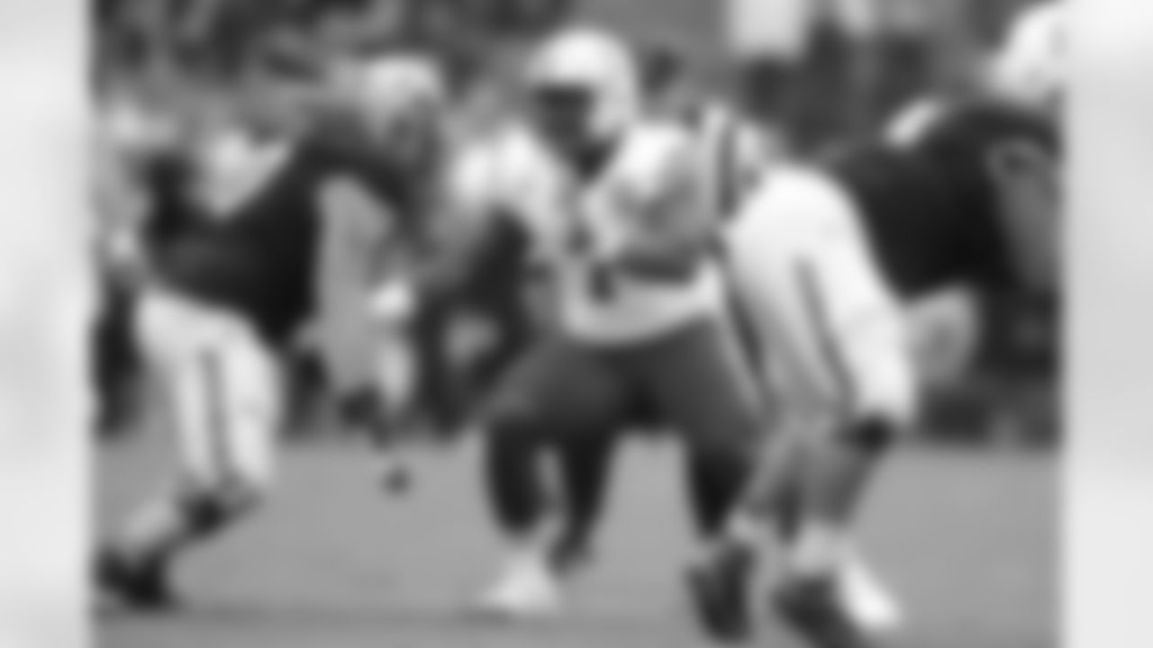 round03_maliekcollins_01.jpg