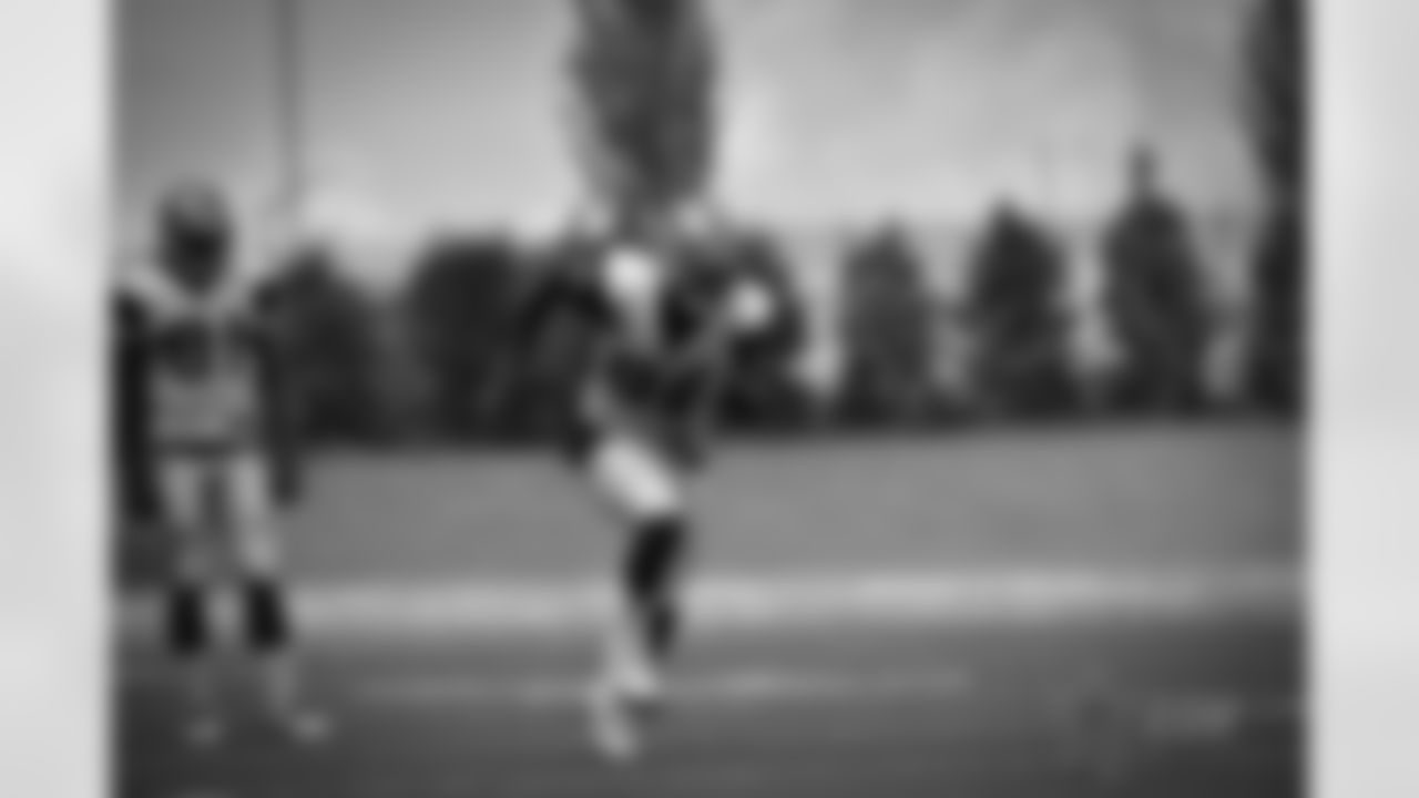 20160914_dal_september_14th_practice_jj1655.jpg