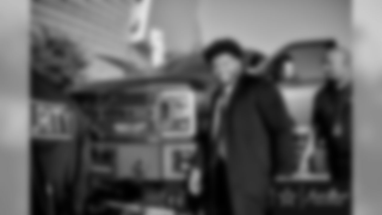 20171130_lael_collins_selects_jj61751.jpg