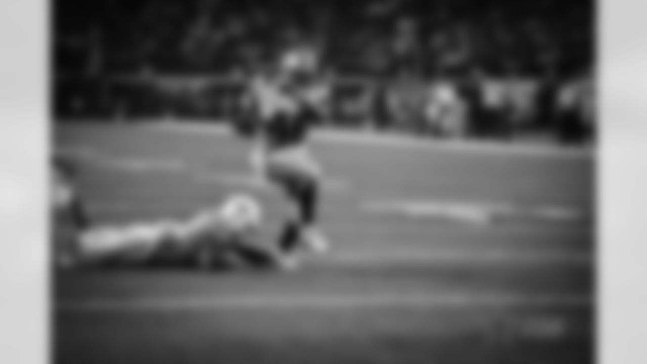 08-19-16_cowboys_vs_miami_alfred_morris_selects_jj0770.jpg