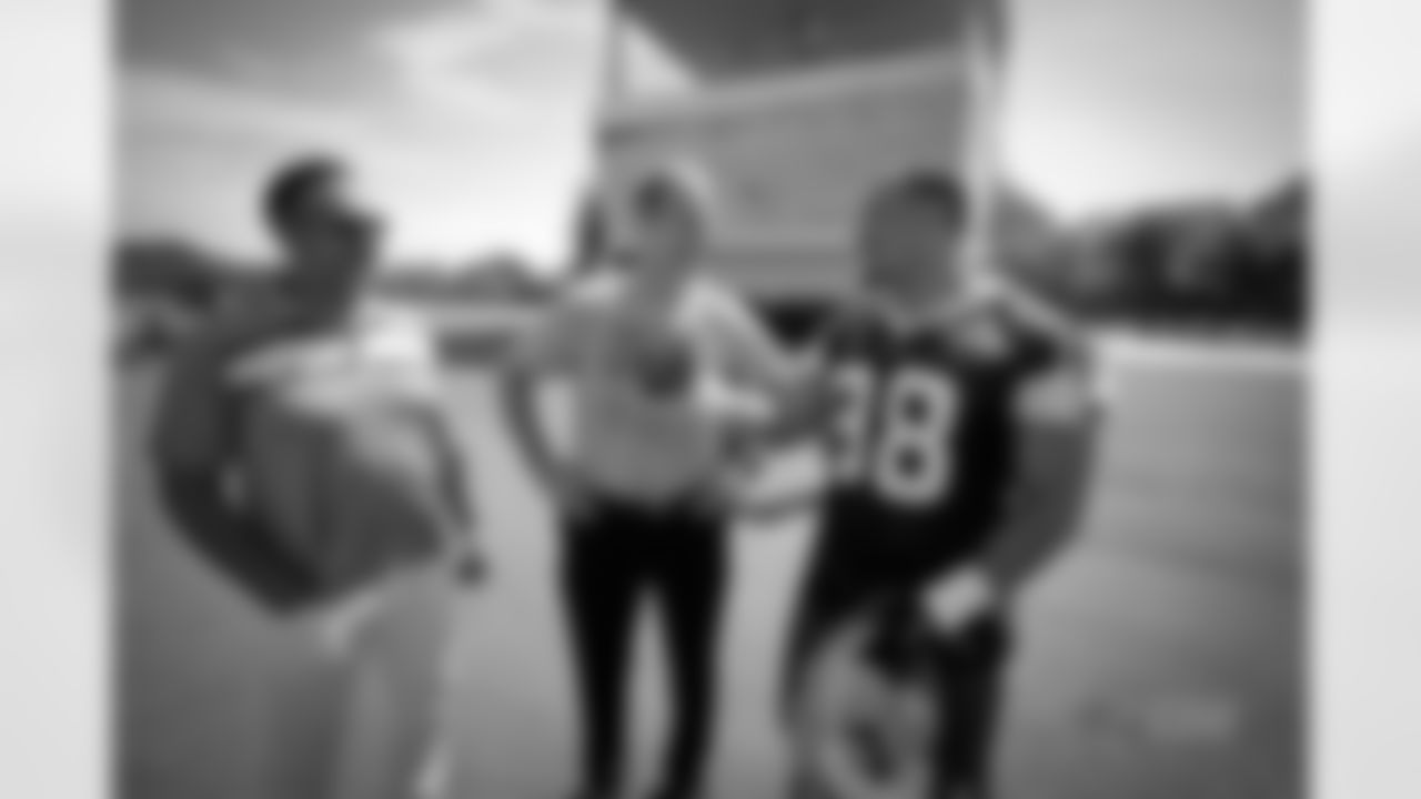 20160616_dal_minicamp_quickies10.jpg