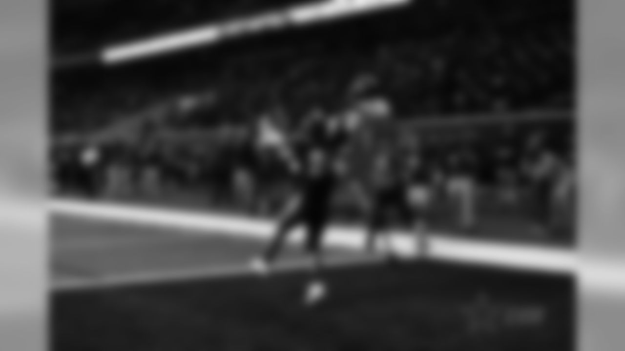 the_star_kickoff_jj0971.jpg