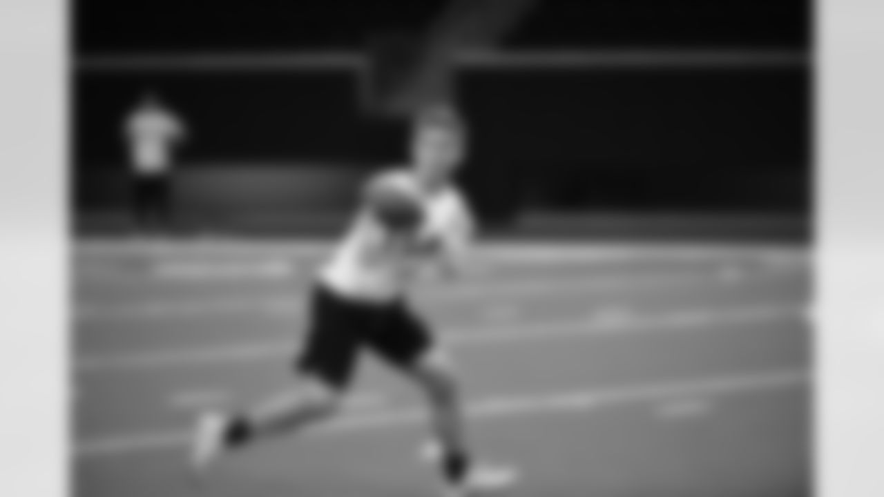 20170422_qb_wr_challenge_jj08460.jpg