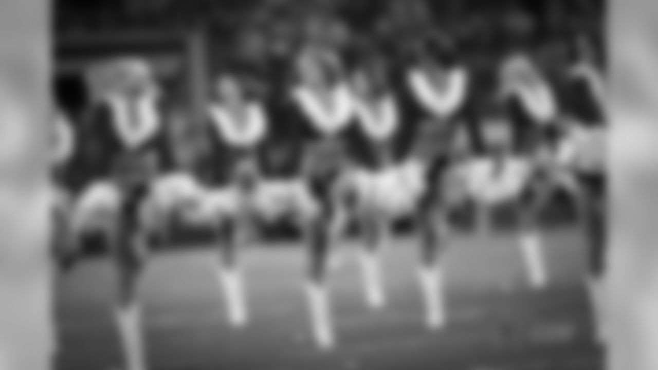 20161218_tb_dal_quickies240.jpg