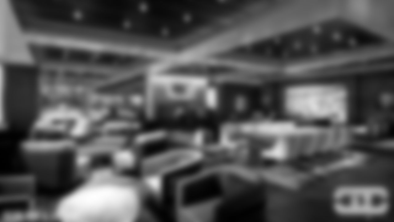 cowboysclub4_cclogo_1920x1080_club_bar_and_lounge.jpg