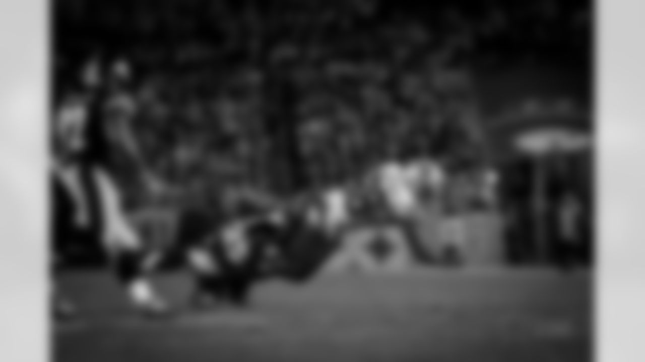 20161114_dal_vs_pit_dez_bryant_selects_jj2068.jpg
