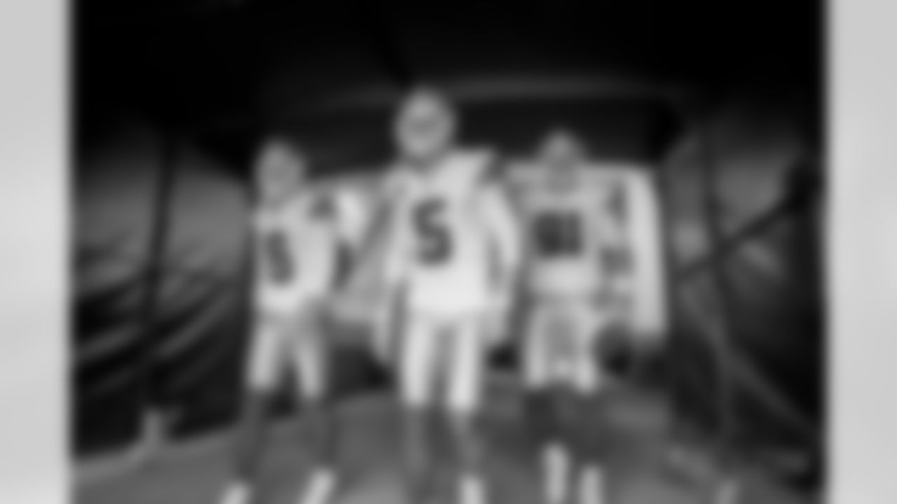 st-20170917_dal_special_teams_selects_jj44644.jpg
