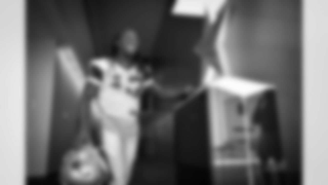 2016_practice_august_30th_the_star_selects_jj0250.jpg