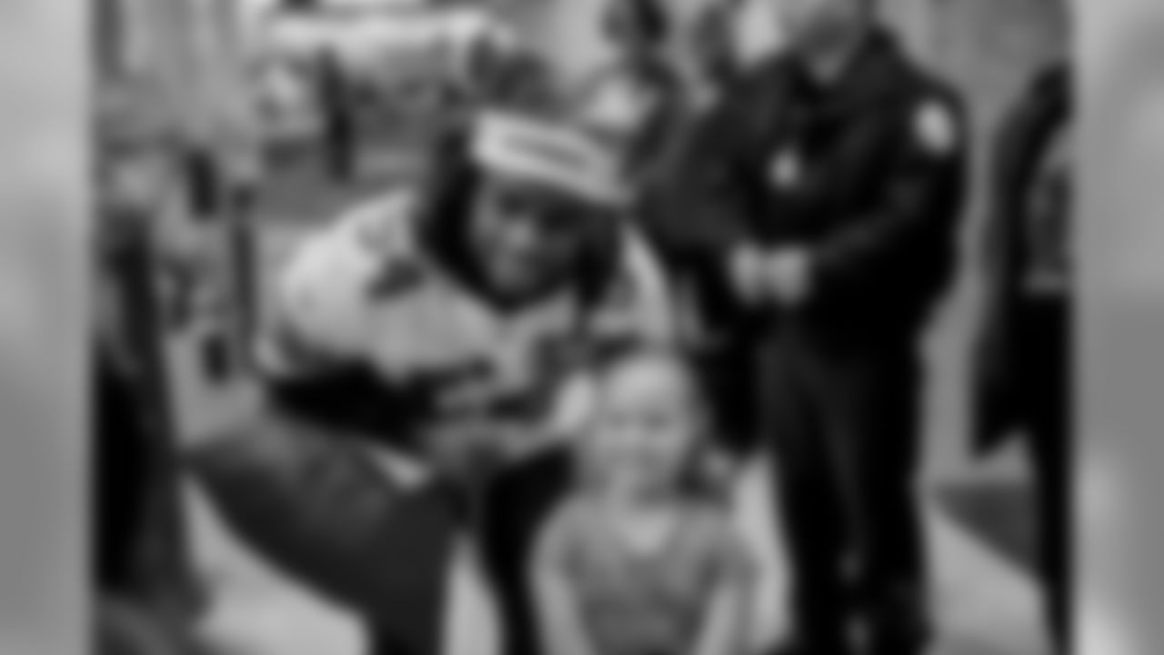20171204_scottish_rite_hospital_visit_selects_jj62108.jpg