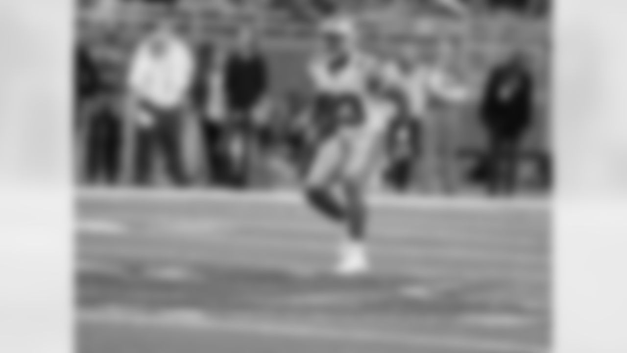 Defensive End – The Cowboys have plenty of players in the rotation, but what's the order? That's the question that has to be answered and we seem to be a long way from figuring that out. Irving's pending suspension throws a loop into the situation but nothing the Cowboys haven't experienced before. Taco Charlton will get plenty of chances to earn playing time and let's see how Charles Tapper works into the mix. Benson Mayowa and DeMarcus Lawrence are expected to start but everything is up for grabs at this point. The depth is good but the order is all over the map.