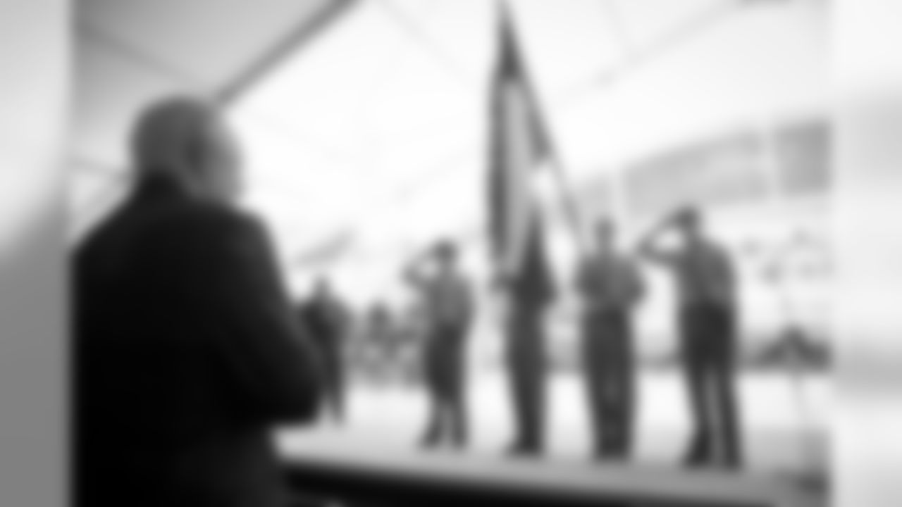 20160821_dal_thestar_ribbon-cutting_quickies071.jpg