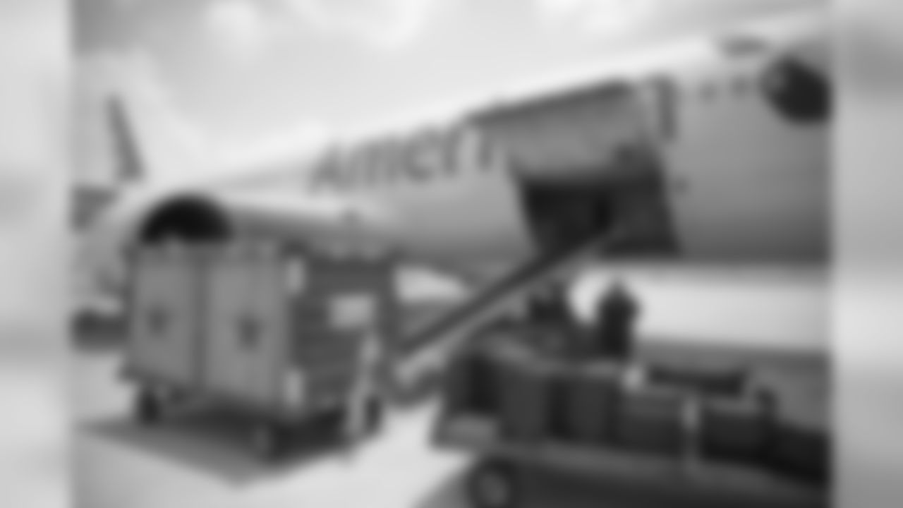 temp20140722_DAL_luggage01.jpg