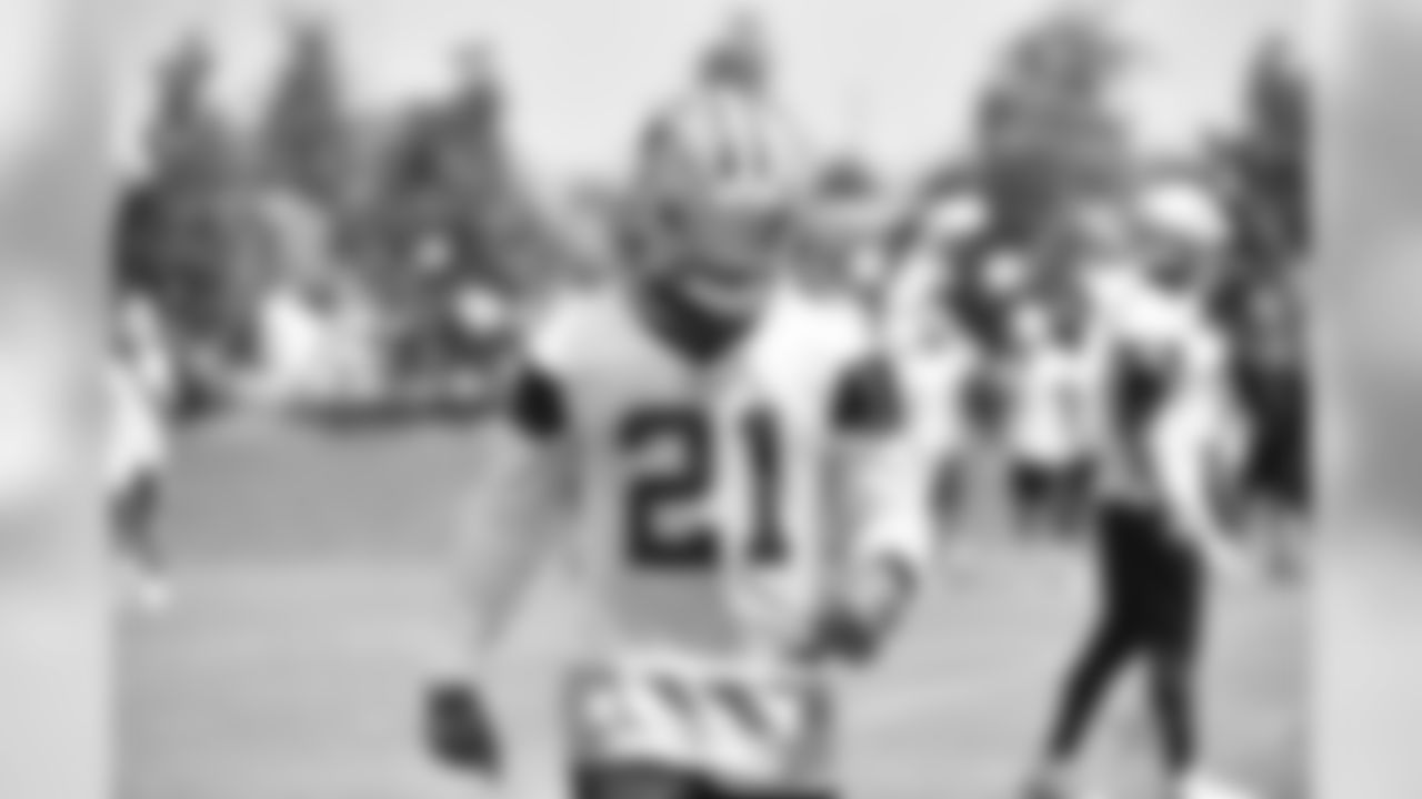 20170615_mini_camp_ezekiel_elliott_selects_jj10793.jpg