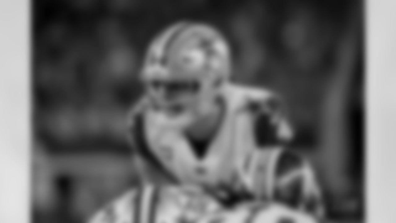 20171130_dak_prescott_selects_jj61827.jpg